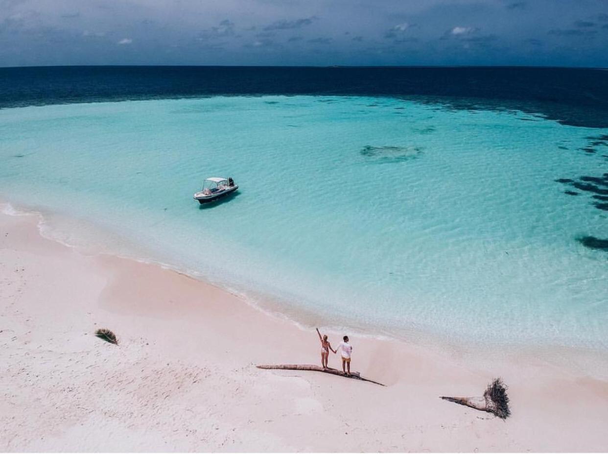 Kirulhiya Maldives Hotel Omadhoo Exterior photo